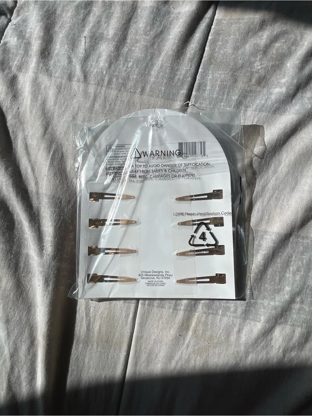 3-Pack Greaseless Hair Clip Sets – Black, White, Blush